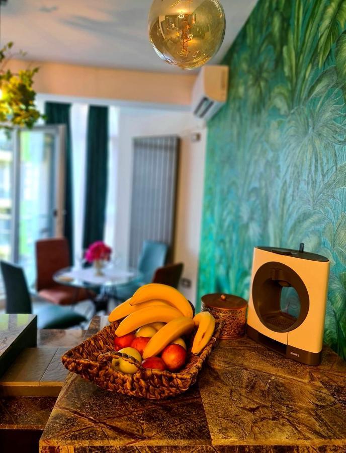 Excentric Apartament & Sea View By Alezzi Năvodari Buitenkant foto