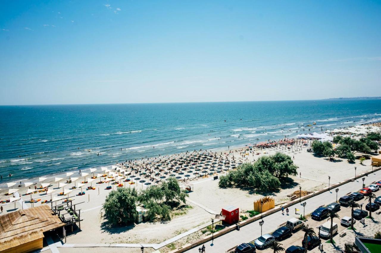 Excentric Apartament & Sea View By Alezzi Năvodari Buitenkant foto